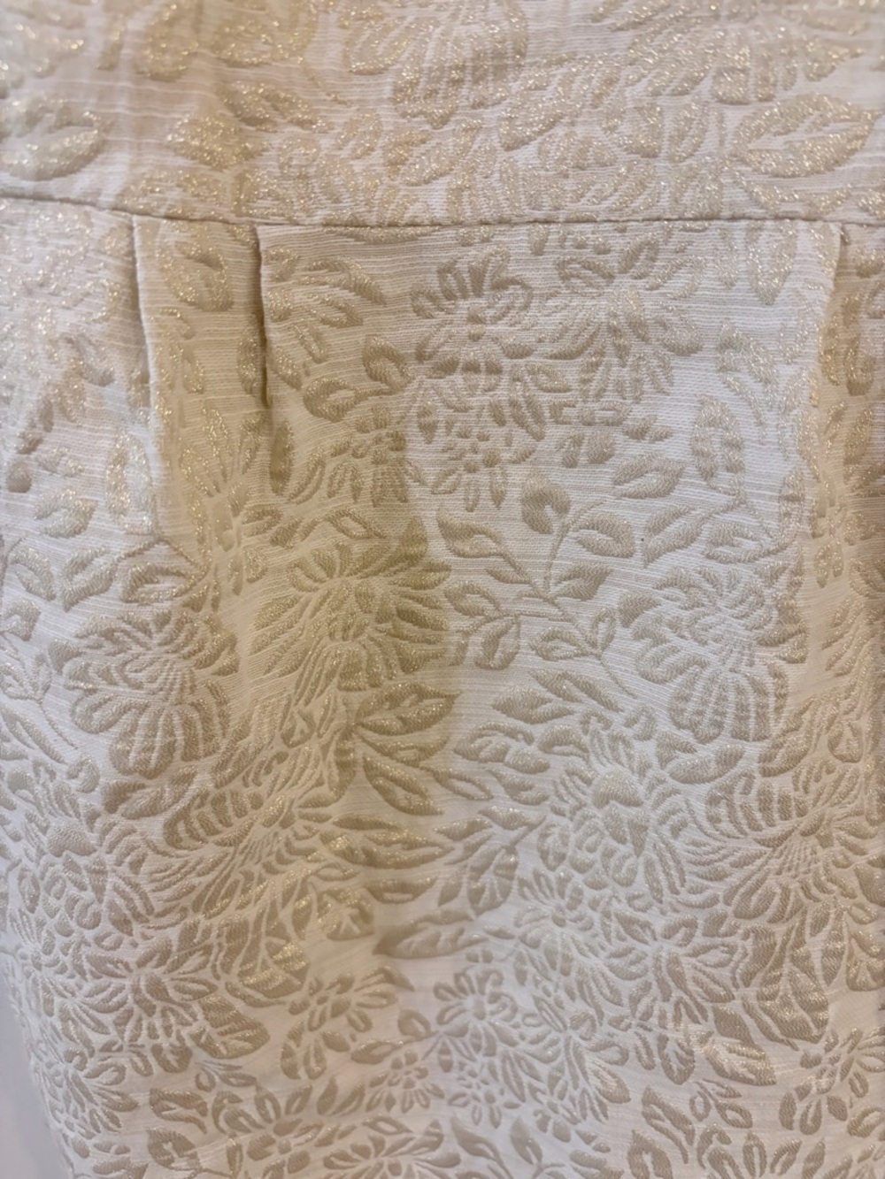 Sleeveless Ruffle-Neck Textured Ivory Dress - Picture 3 of 6